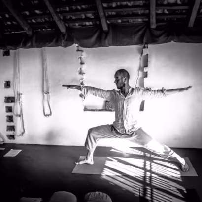 Pablo om ji yoga iyengar españa
